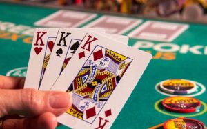 Poker Ba Lá 8xbet – Chiến Thuật Thắng Lớn Mỗi Ván